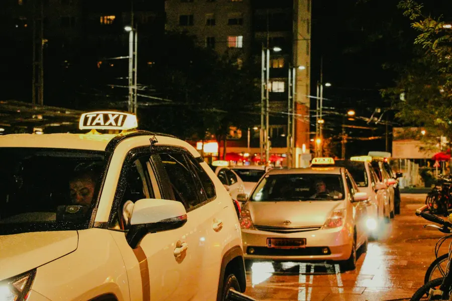 Taxi a Padova, nuove tariffe dal 1° luglio: voci ridotte da 28 a 13