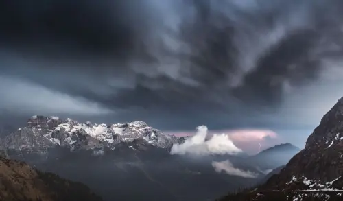Veneto, allerta rossa sulle Prealpi Vicentine per maltempo
