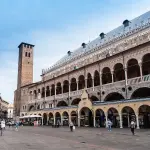 Itinerario culturale a Padova: una giornata tra Giotto, piazze storiche e luoghi dell’Università